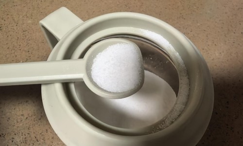 胡椒梗的作用及禁忌网胡椒茎功效作用知识网站,分享胡椒梗治疗通风的用法大全